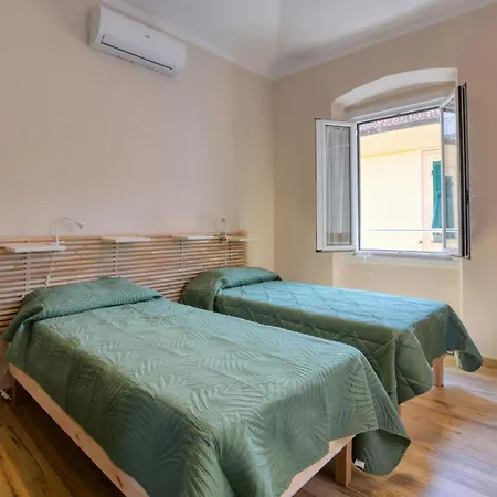 Gorgeous In With Wifi Apartmán
